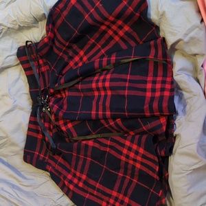 red and black plaid skirt